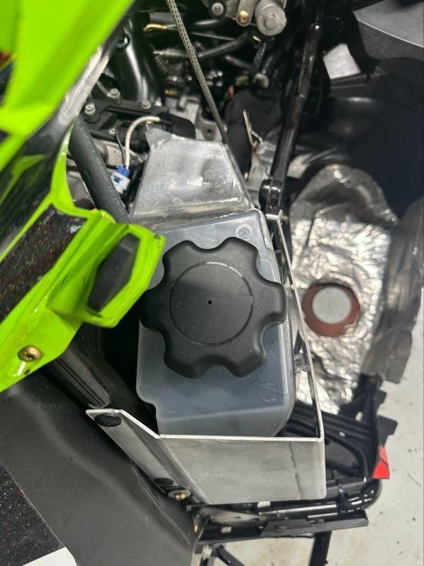 Catalyst Oil Tank Guard